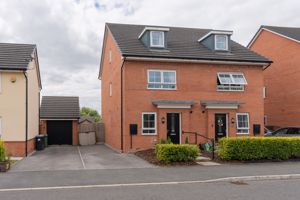 Main Photo- click for photo gallery